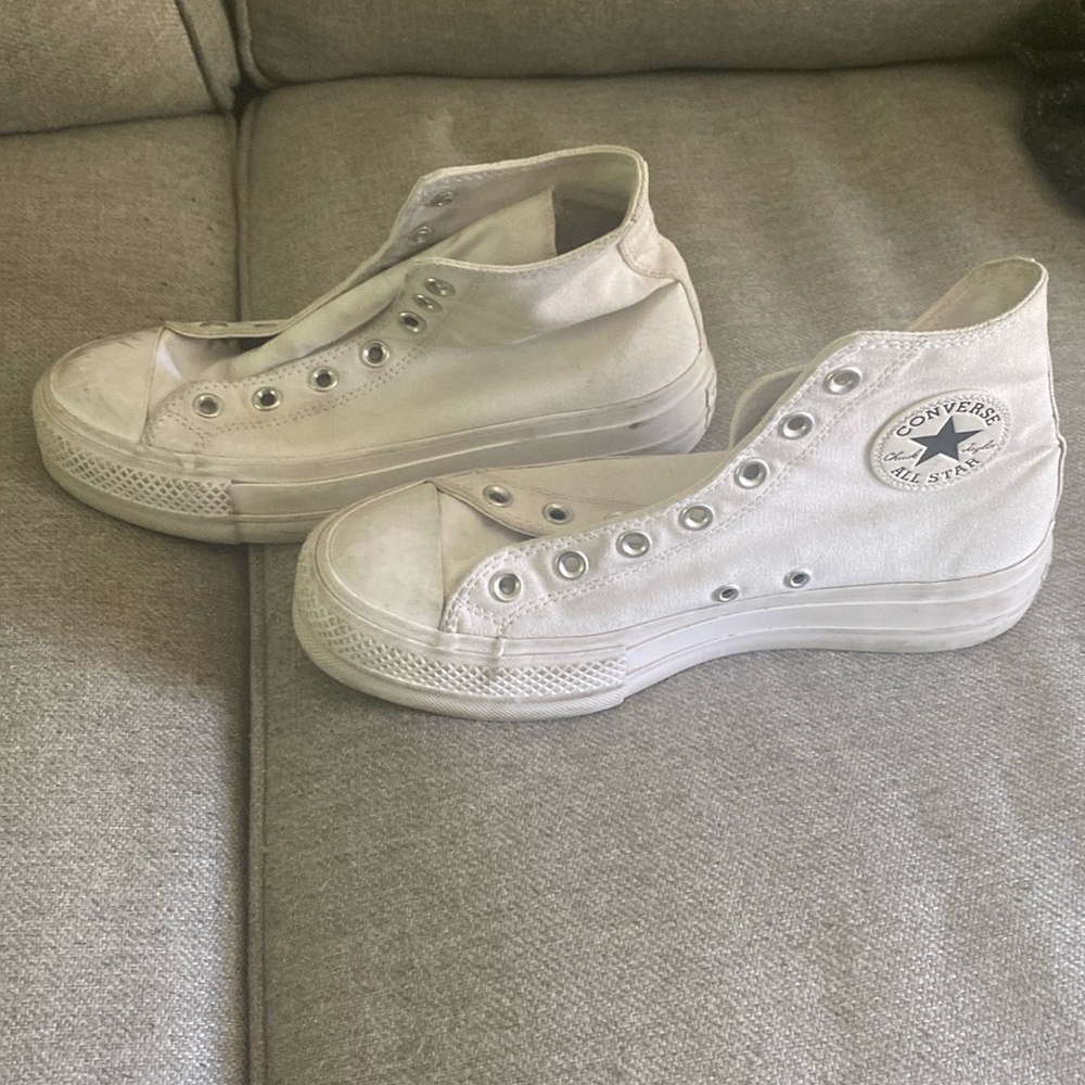 Size 8 1/2 white platform converse
